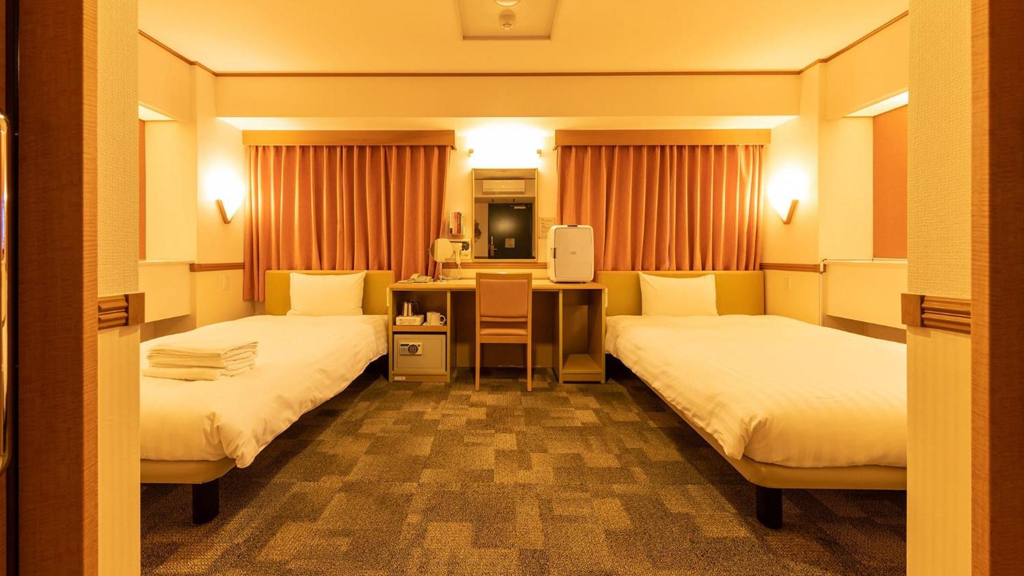 Toyoko Inn Saitama Toda Koen Eki Nishi Guchi Стая снимка