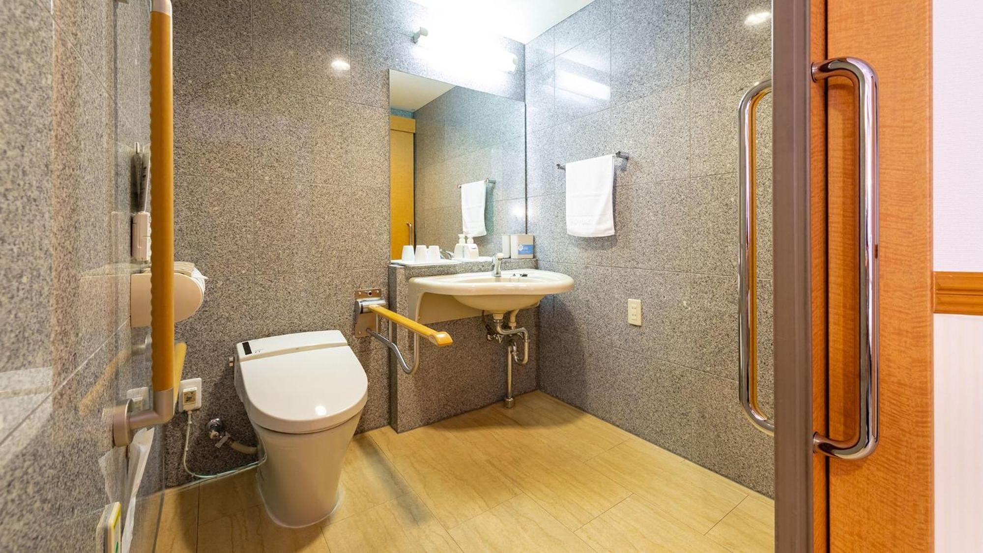 Toyoko Inn Saitama Toda Koen Eki Nishi Guchi Стая снимка