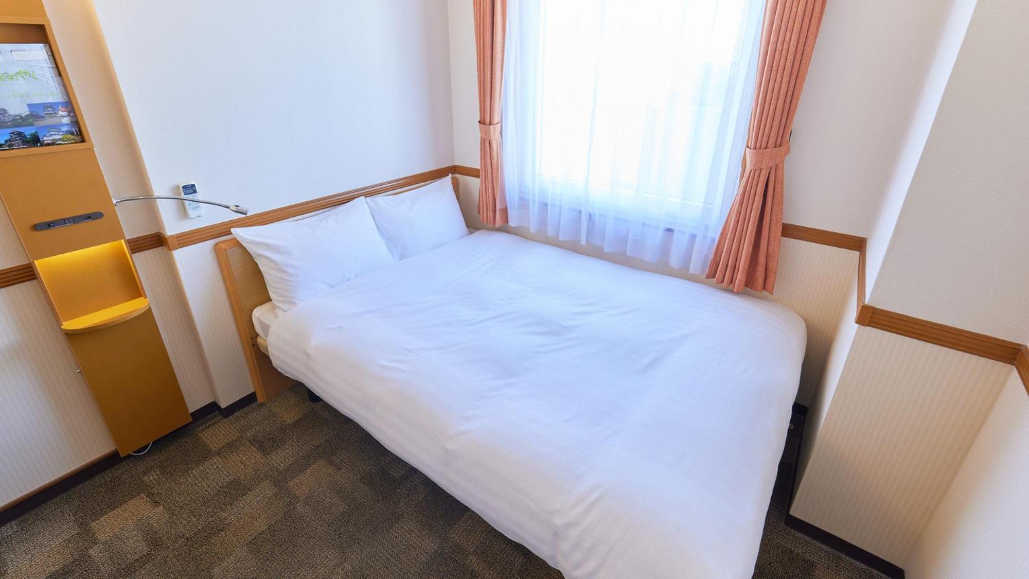 Toyoko Inn Saitama Toda Koen Eki Nishi Guchi Стая снимка